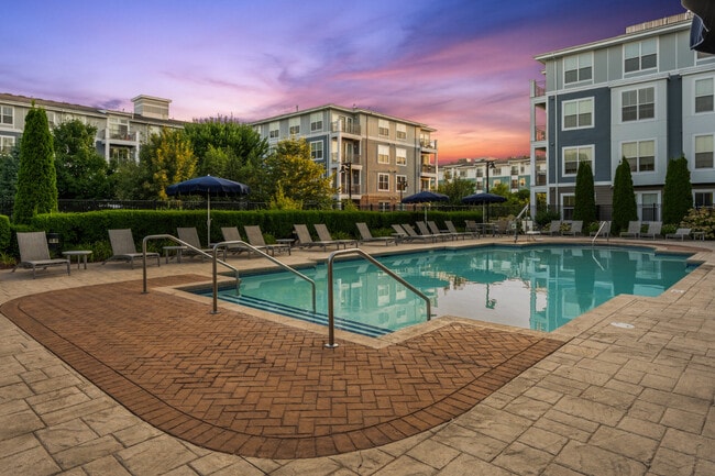 Building Photo - Watertown Mews