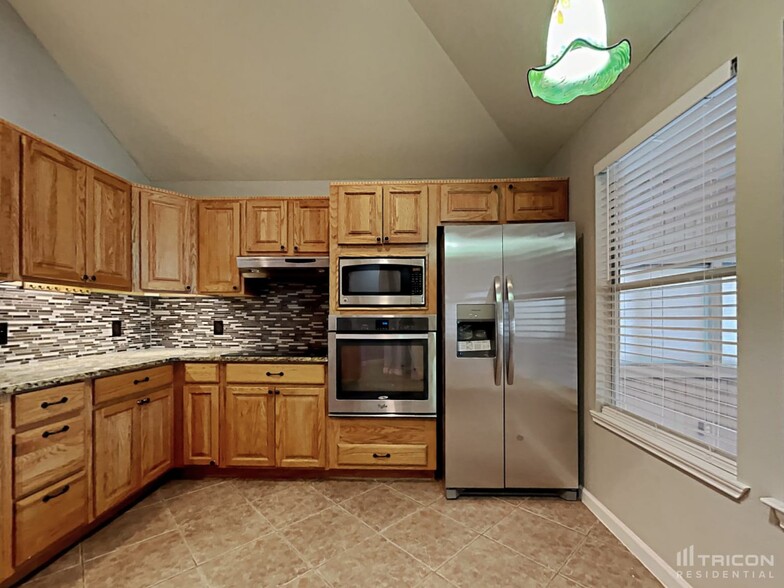 Building Photo - 1240 Estival Dr