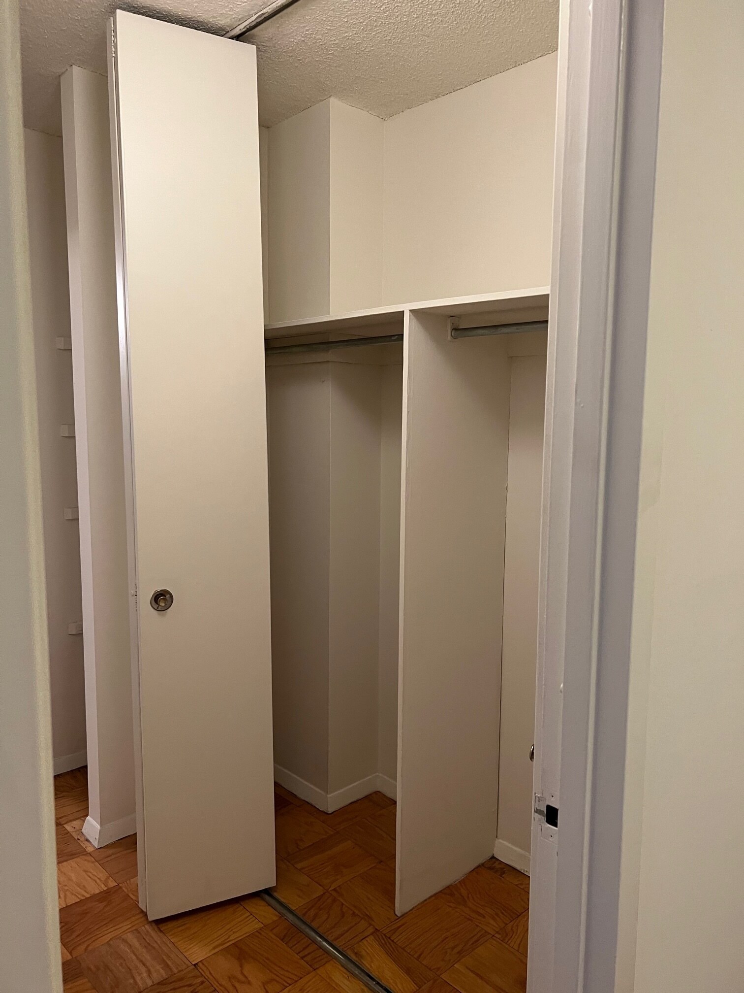 Building Photo - 5500 Friendship Blvd