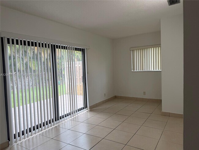 Building Photo - 4171 NW 110th Ave