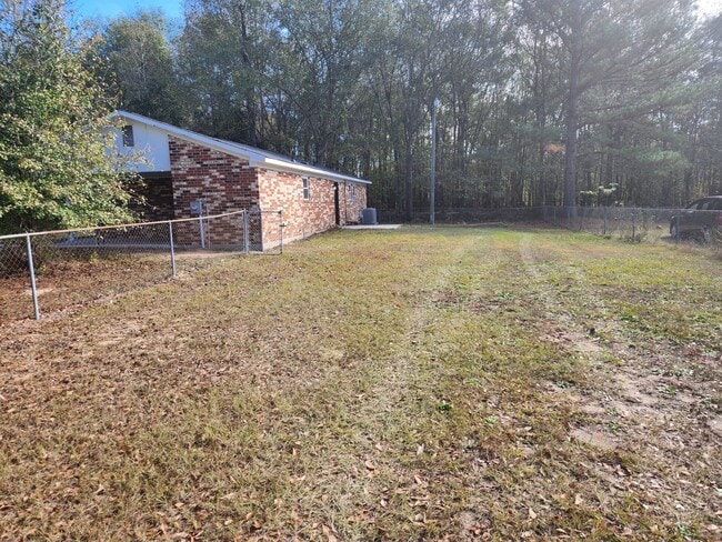 Building Photo - 2808 Nighthawk Dr