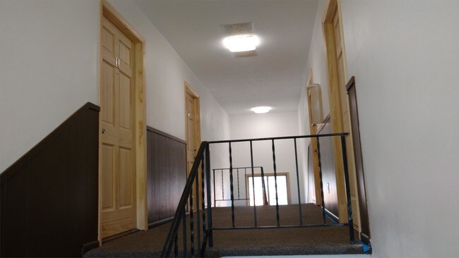 Building Photo - 120 7th St SW