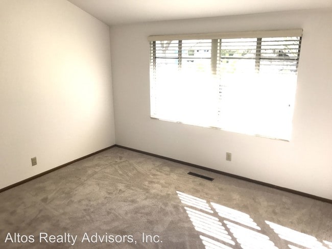 Building Photo - 4 br, 2 bath House - 1861 Limetree Lane