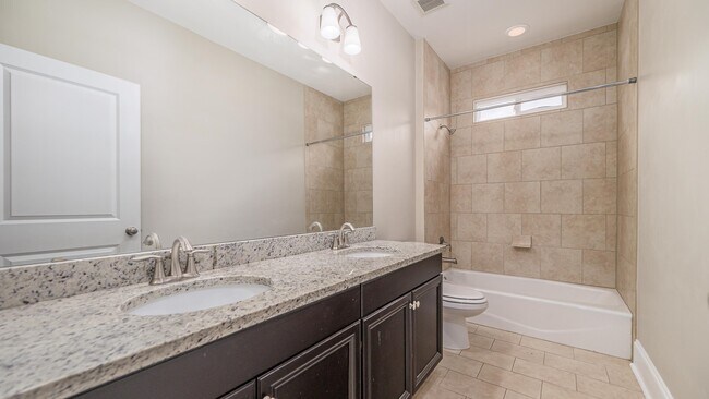 Building Photo - 6947 Cortona Hills Way