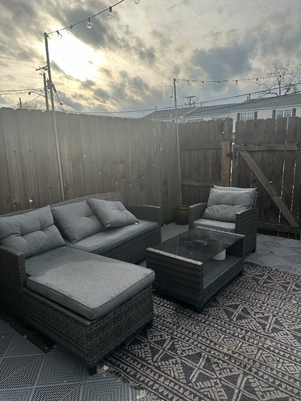 Building Photo - 829 McClain Rd