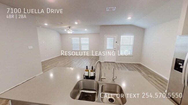 Building Photo - 7100 Luella Dr