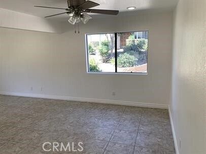 Building Photo - 9802 Mammoth Dr