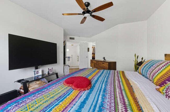 Building Photo - 111 Seabreeze Cir