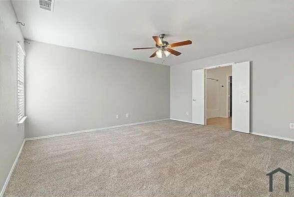 Building Photo - 10449 Hideaway Trail