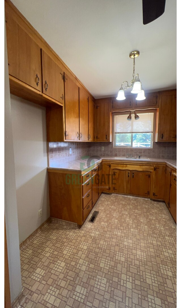 Building Photo - 17400 CA-120