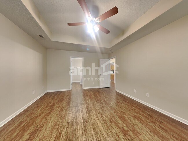 Building Photo - 5146 Torrey Ln