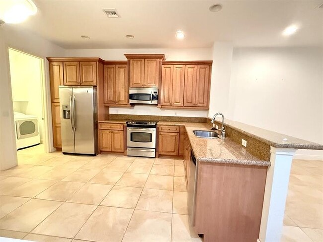Building Photo - 4804 Sawgrass Breeze Dr