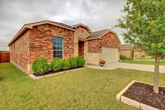 Building Photo - 97 Mallard Ln