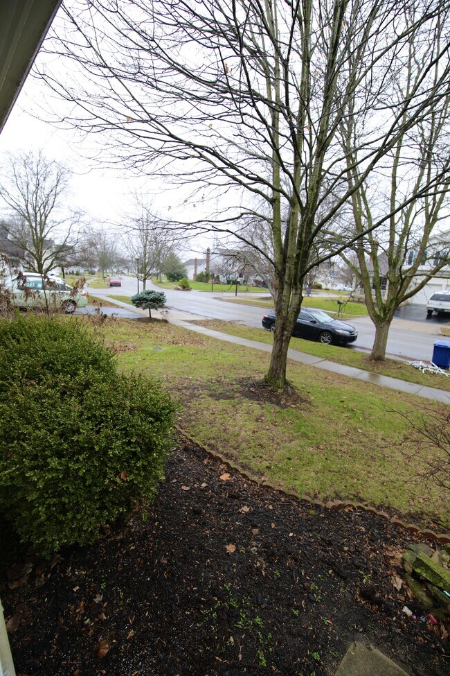 Building Photo - 4400 Greensbury Dr