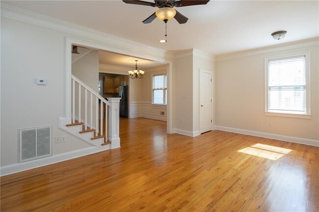 Building Photo - 1440 Hardee St NE