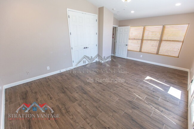 Building Photo - 38414 N 12th St