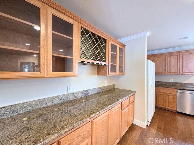 Building Photo - 10422 S Oakhaven Dr