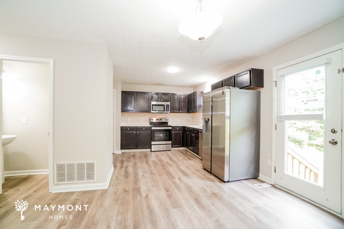 Building Photo - 7230 Calusa Drive