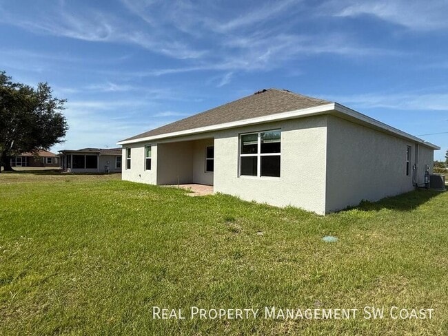Building Photo - 434 Rio De Janeiro Ave