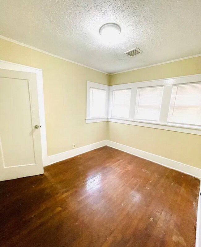 Building Photo - Spacious 4 Bed/2 Bath Single Family Home in Montgomery, AL - Available 11/3 - $1200