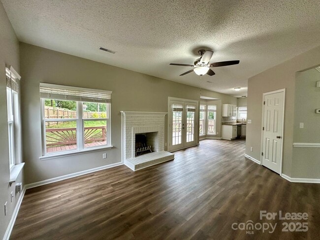 Building Photo - 13809 Stephendale Dr