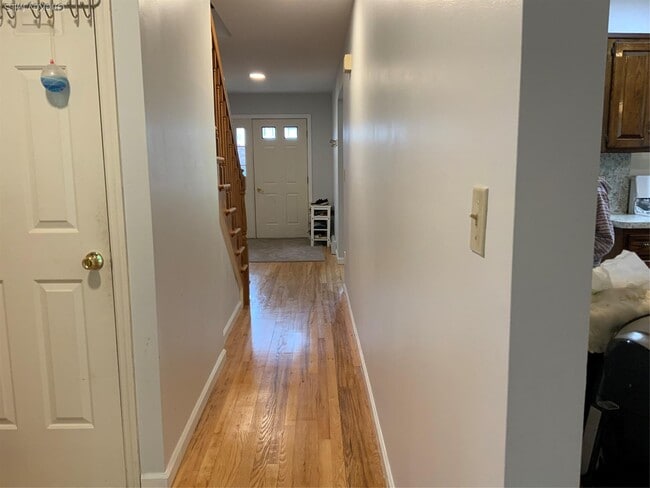 Building Photo - 106 Madison Rd