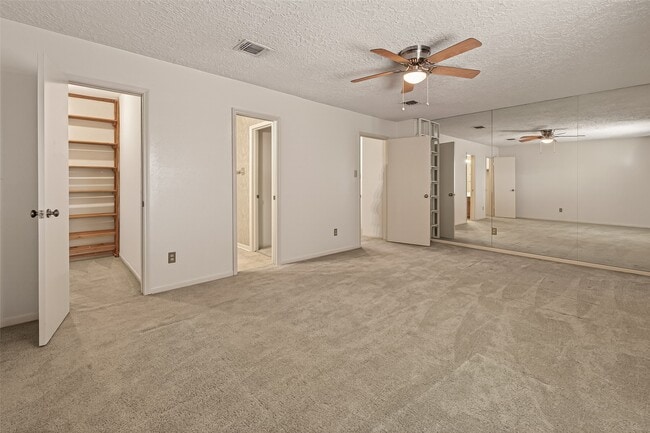 Building Photo - 13424 Castilian Dr