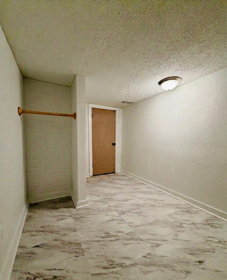 Building Photo - 3610 Davis St