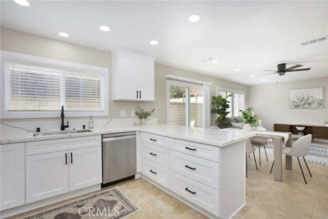 Building Photo - 757 S Brea Blvd