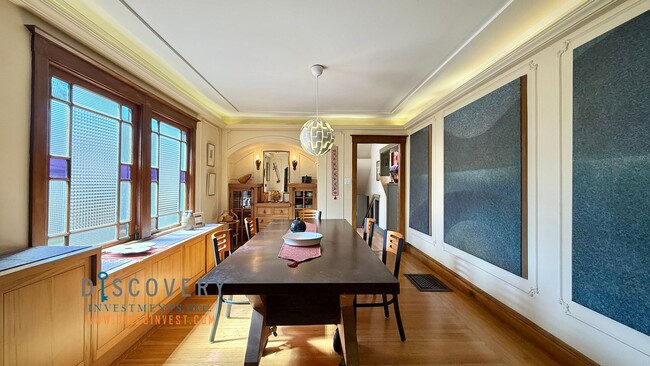 Building Photo - Charming Custom Retreat in Prime Berkeley ...