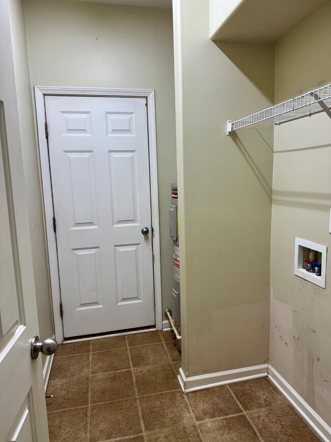 Building Photo - 3101 Lander Ct