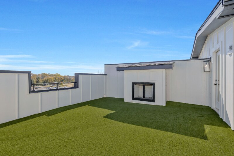 Building Photo - 1425 Doc Johns Blvd