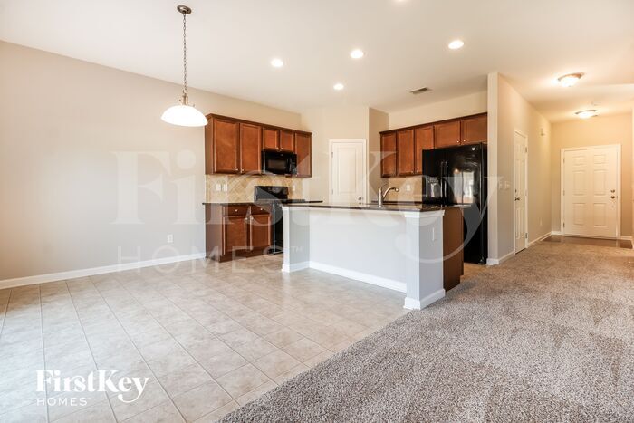 Building Photo - 3819 Sourwood Ct