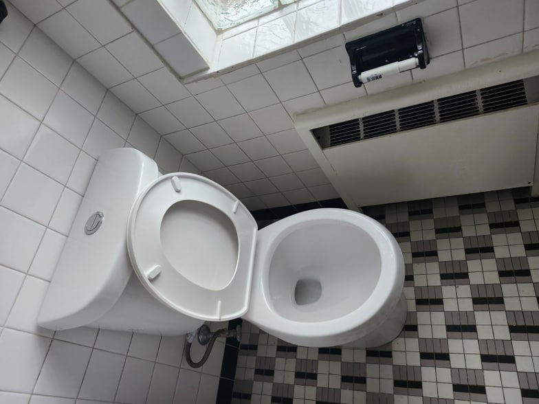 Building Photo - 2677 N 66th St