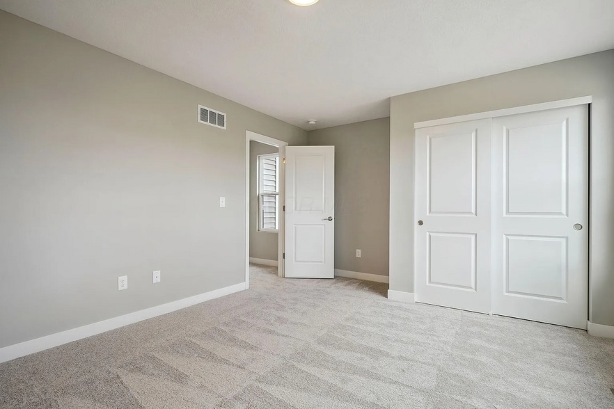 Building Photo - 6351 Azile Way