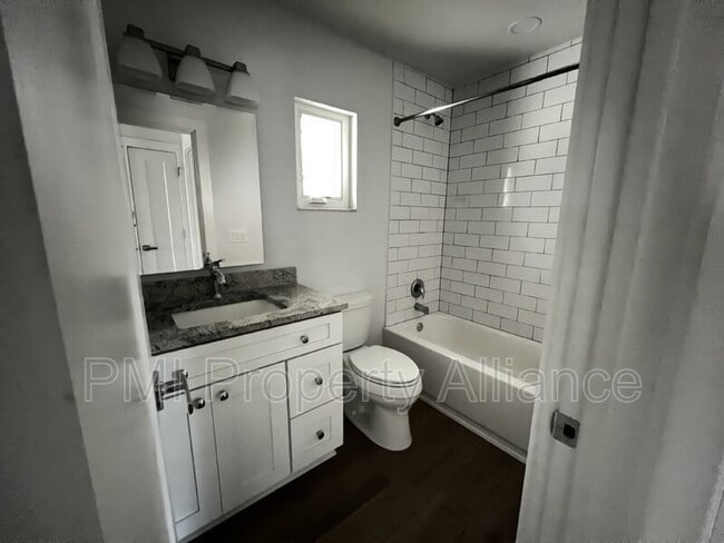 Building Photo - 2300 Elizabeth Ave