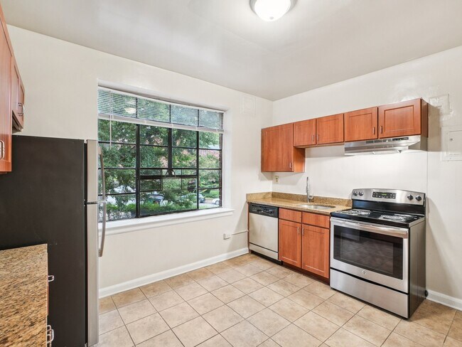 Floorplan - Cameron Court Apartments