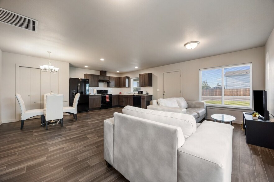 Building Photo - 316 Dawson Ln