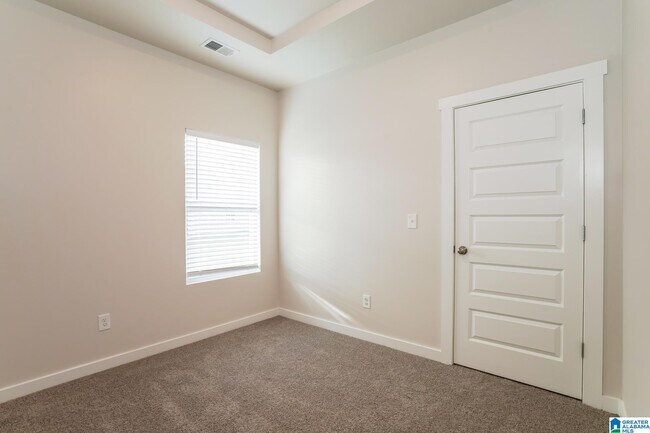 Building Photo - 7257 Owen Park Cir