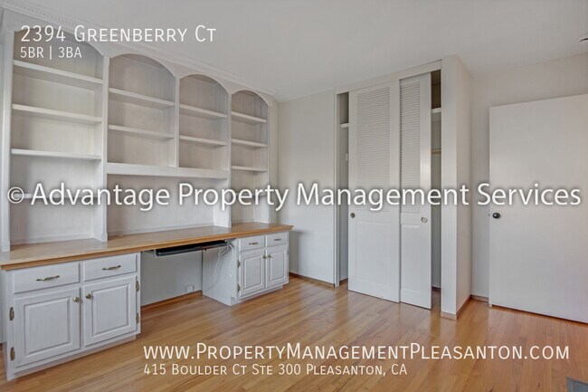 Building Photo - 2394 Greenberry Ct