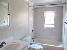 Building Photo - 80 A Washington Park Dr