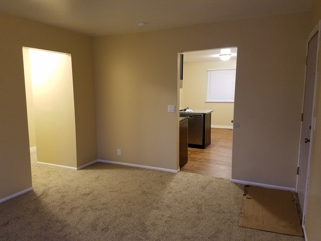 Living Room w/ Kitchen and Hall Entrances - 5696 W 3980 S