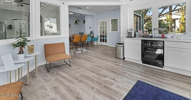 Building Photo - 2768 Jimmy Buffett Mem Hwy