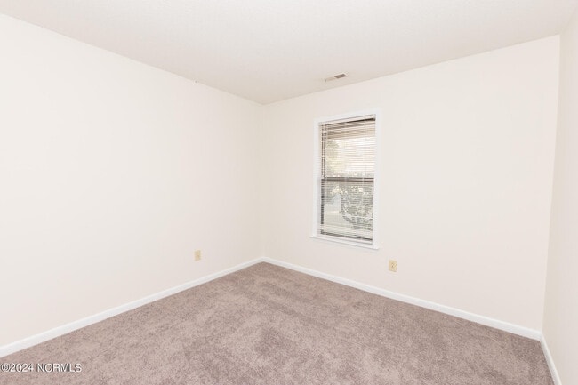 Building Photo - 111 Cherrywood Ct