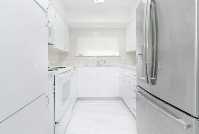 Building Photo - 5334 Lake Howell Rd