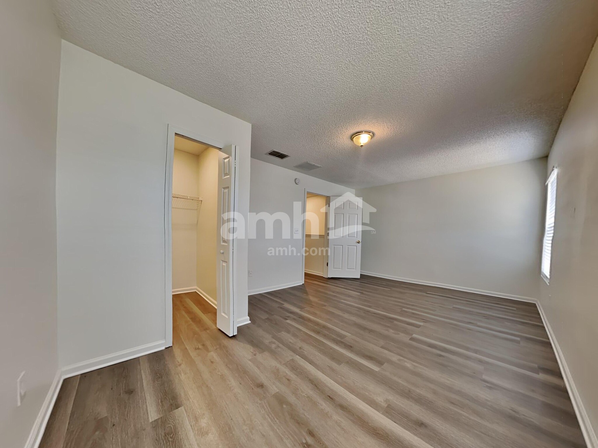 Building Photo - 2613 Fox Creek Dr