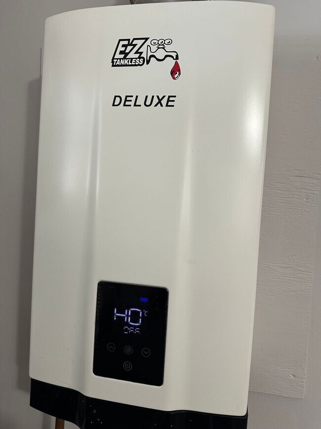 Building Photo - 4935 8th Ave