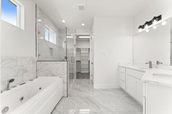 Building Photo - 6808 Ralston St