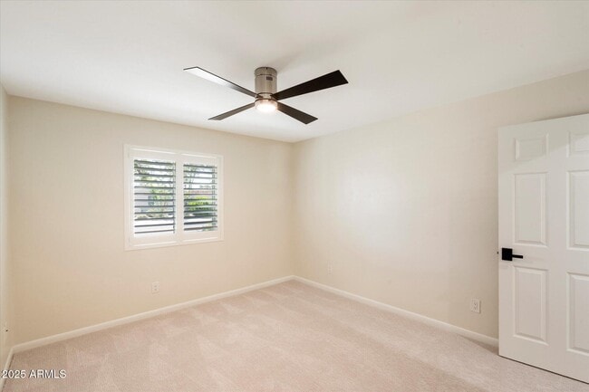 Building Photo - 8338 E San Rafael Dr
