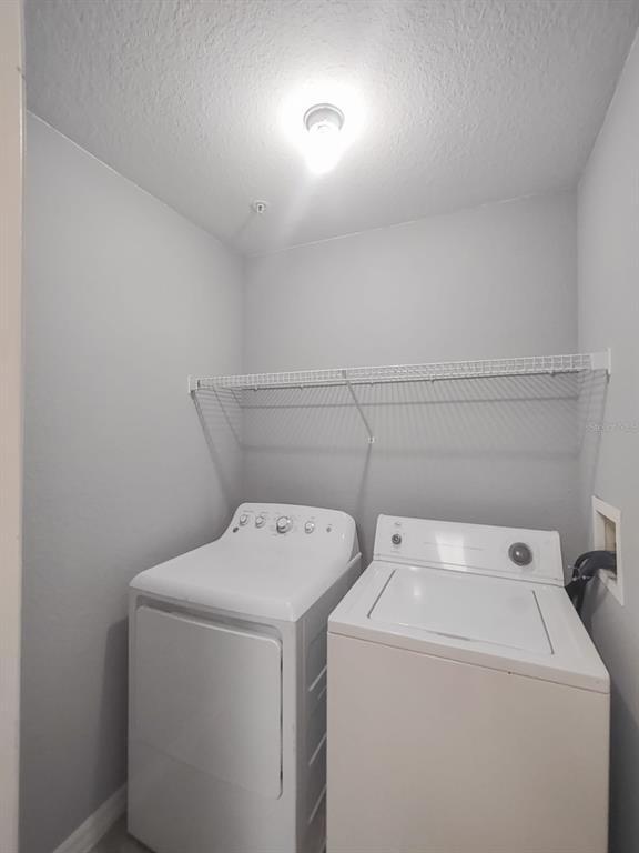 Building Photo - 3700 Castle Pines Ln